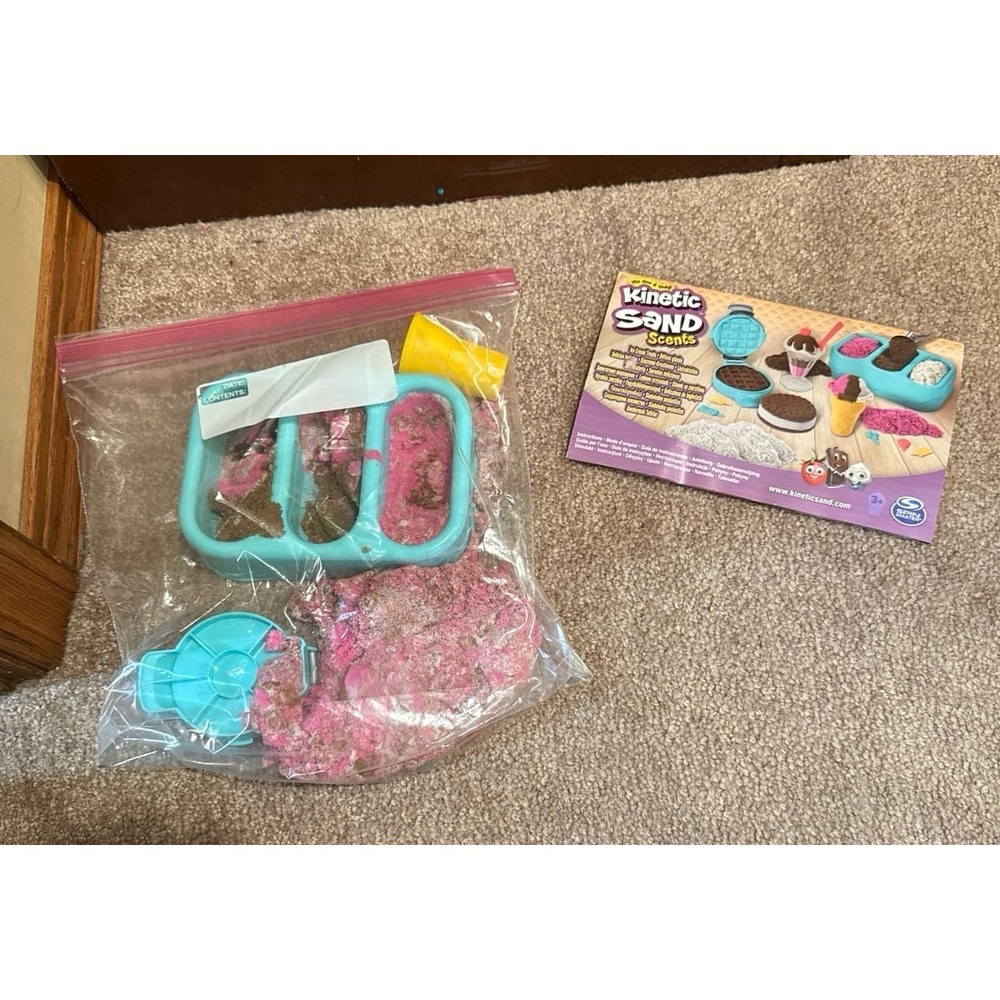 Kinetic Sand Ice cream Treat
